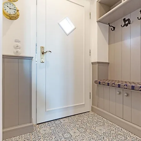 Holiday home Hobooken Hues