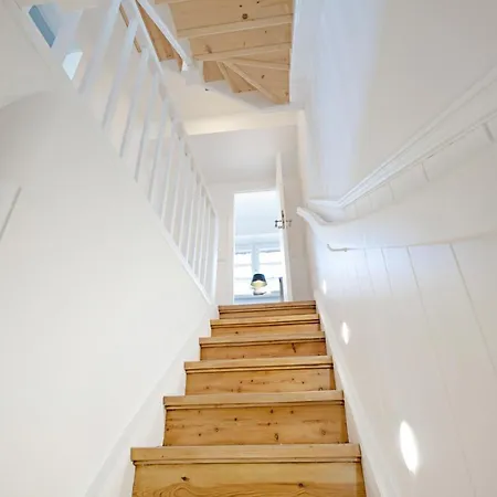 Hobooken Hues * List